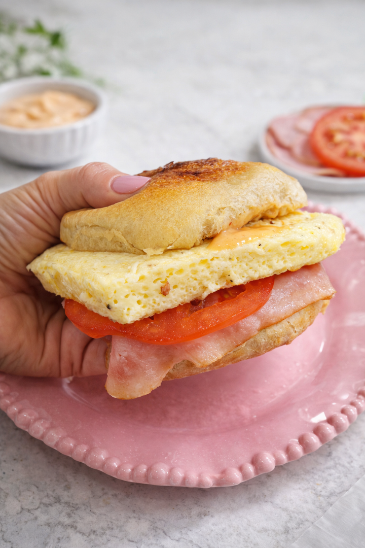 Macro-Friendly Breakfast Sandwich (High Protein, Easy & Satisfying)